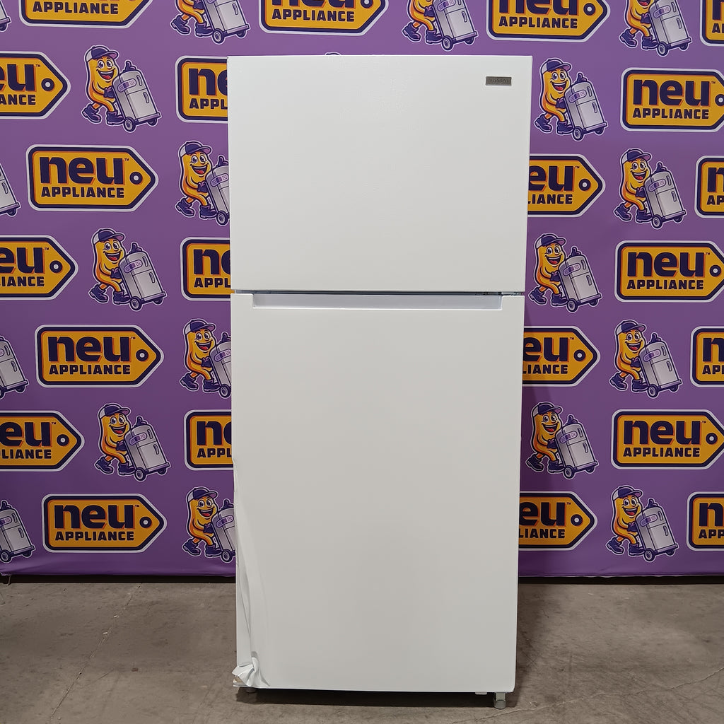 Pictures of Vissani 18.1 cu. ft. Top Freezer Refrigerator with Adjustable Glass Shelving in White, Garage Ready 251312SD979 - MDTF18WHR5 - Scratch & Dent (Major) - Neu Appliance Outlet - Discount Appliance Outlet in Austin, Tx