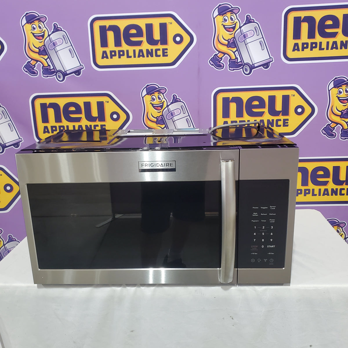 Frigidaire Gallery 1.9 Cu. Ft. Over-The-Range Microwave in Stainless Steel GMOS1962AF - Open Box