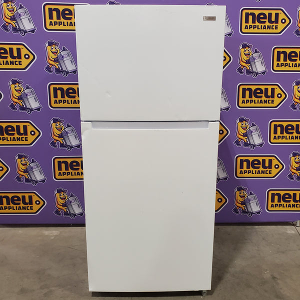 Vissani 18.1 cu. ft. Top Freezer Refrigerator with Adjustable Glass Shelving in White, Garage Ready 25139SD786 - MDTF18WHR5 - Scratch & Dent (Moderate)