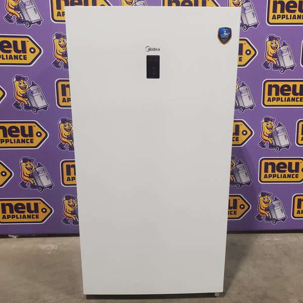 Midea 17 cu. ft. Convertible Upright Freezer in White 22133SD204 - MRU17F5AWW - Scratch & Dent (Minor)