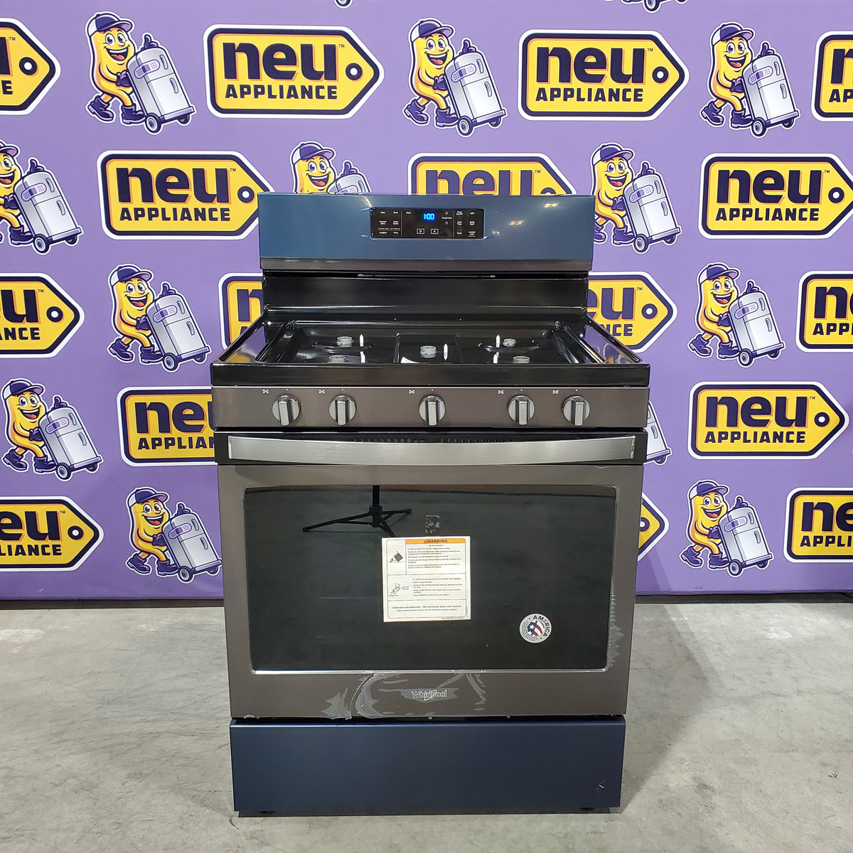 Whirlpool 5.0 Cu. Ft. Self-Cleaning Freestanding Gas Convection Range in Black Stainless Steel LA100 - WFG550S0HV - Open Box
