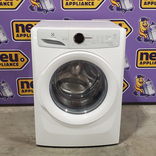 Electrolux 300 Series 4.4 Cu. Ft. Front Load Washer with LuxCare® Wash System 3SD826 - ELFW7337AW - Scratch & Dent (Minor)
