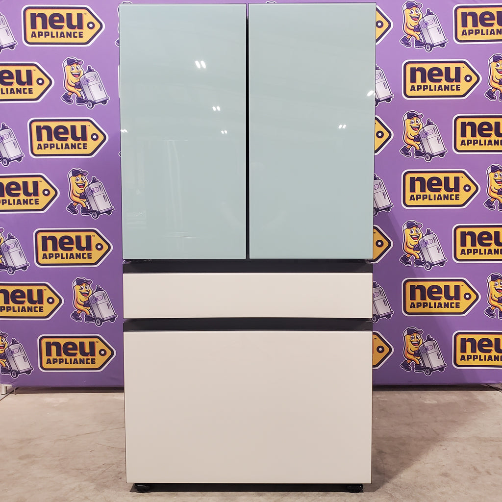 Samsung Bespoke 29 cu ft. 4-Door Standard Depth French Door Smart Refrigerator with Beverage Center Auto Fill Pitcher and Dual Ice Maker with Ice Bites™ in White Glass 3SD656 - RF29BB86004MAA - Open Box