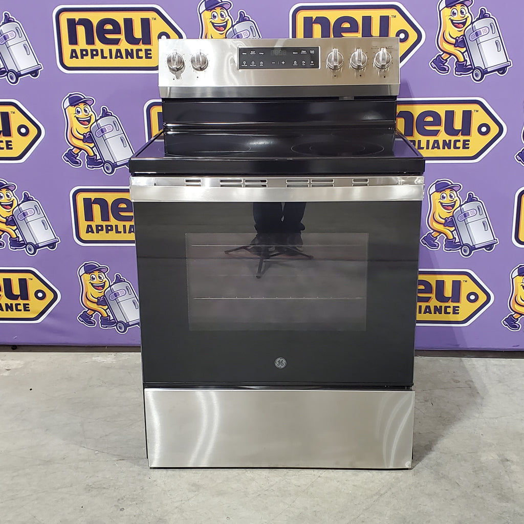 Pictures of GE Stainless Steel Free-Standing Electric Range with Crisp Mode 17SD30 - GRF500PVSS - Open Box - Neu Appliance Outlet - Discount Appliance Outlet in Austin, Tx