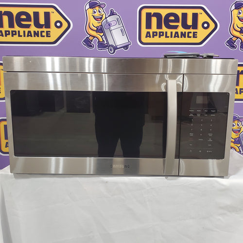 Samsung Over-the-Range Microwave in Stainless Steel with Auto Cook 3SD749 - ME16A4021AS - Scratch & Dent (Minor)