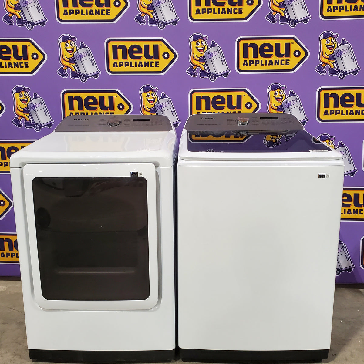Samsung 5.2 cu. ft. Large Capacity Smart Top Load Washer with Super Speed Wash in White WA52DG5500AW - Open Box and Samsung White Smart Electric 7.4 Cu. Ft. Dryer with Sensor Dry and Steam Sanitize+ 16179 - DVE52A5500W - Scratch & Dent - Minor (Copy)