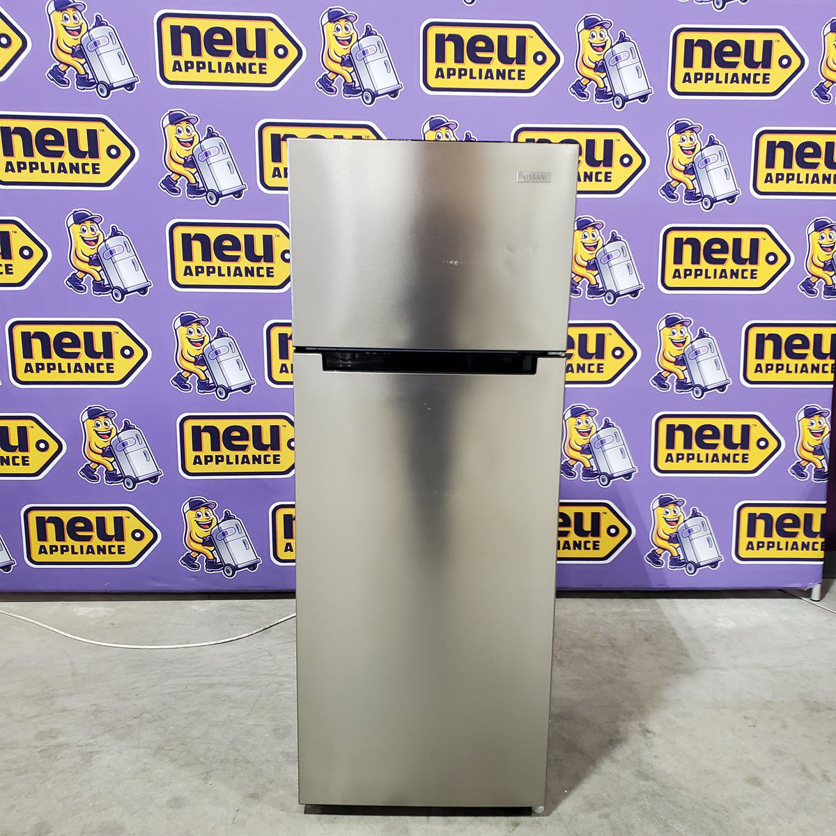 Vissani 7.2 cu. ft. Top Freezer Refrigerator in Fingerprint Resistant Stainless Steel Look MDTF7SSES4 - Scratch & Dent (Minor)