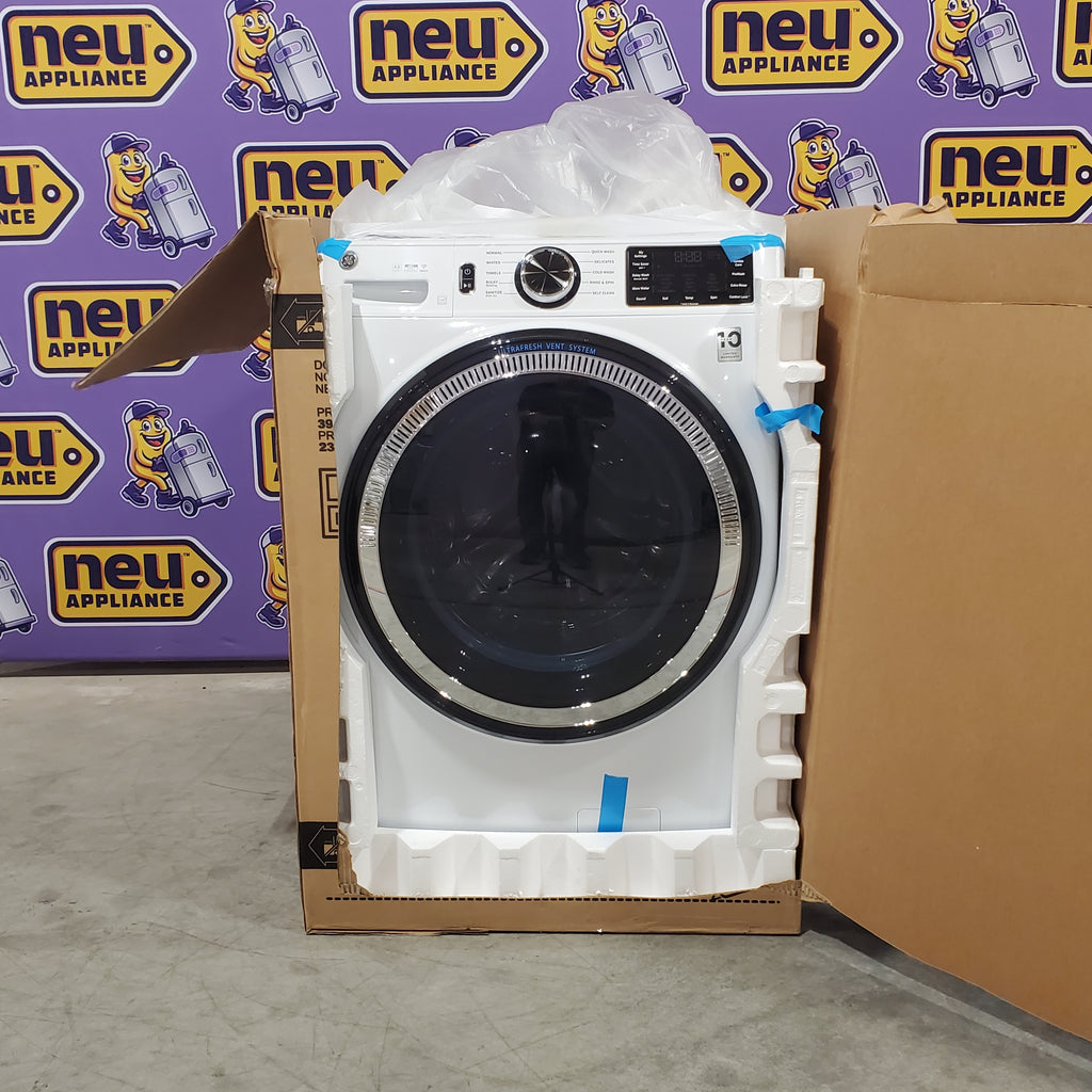 GE ENERGY STAR 4.8 cu. ft. Capacity Smart Front Load Washer with UltraFresh Vent System with OdorBlock GFW550SSNWW - New in Box and GE ENERGY STAR 7.8 cu. ft. Smart Frontload Electric Dryer with Sensor Dry 15021 - GFD55ESSNWW - New in Box