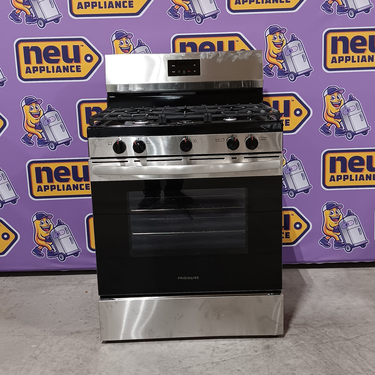 Frigidaire 5 Burner Gas Range with Even Baking Technology in Stainless Steel 20531SD511 - FCRG3052BS - Open Box