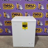 Vissani 4.9 cu. ft. Manual Defrost Chest Freezer with LED Light Type in White Garage Ready 251312SD983 - DCM5QWWW - Open Box