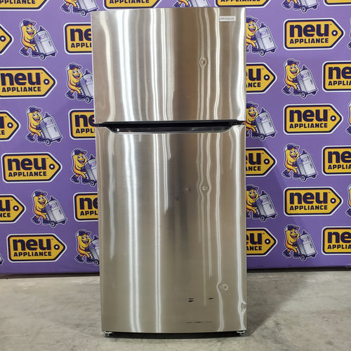 Frigidaire 30" Wide 20 cu ft Top Freezer Refrigerator with EvenTemp™ Cooling System in Stainless Steel FFTR2045VS - Scratch & Dent (Major)