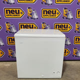 Vissani 6.9 cu. ft. Manual Defrost Chest Freezer in White, Garage Ready with LED Light Type 251315SD1102 - DCM7QRWW - Scratch & Dent (Major)