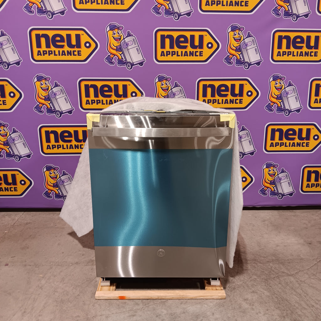 Pictures of GE® Fingerprint Resistant Stainless Steel ENERGY STAR® Top Control with Stainless Steel Interior Dishwasher with Sanitize Cycle 31134SD279 - GDT670SYVFS - Scratch & Dent (Major) - Neu Appliance Outlet - Discount Appliance Outlet in Austin, Tx