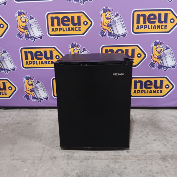 Vissani 2.6 Cu. Ft. Mini Refrigerator in Black, ENERGY STAR SA604