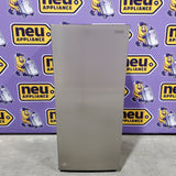 Vissani 7.1 cu. ft. Manual Defrost Convertible Upright Freezer in Stainless Steel Look MDUFC7SS4 - Scratch & Dent (Minor)
