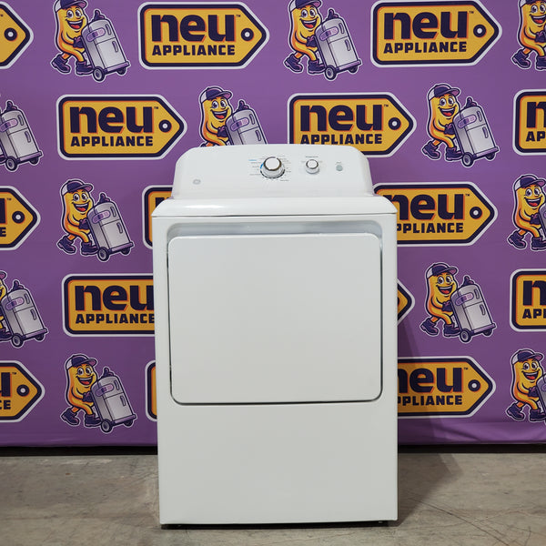 GE 6.2 cu. ft. Capacity Gas Dryer with Up To 120 ft. Venting and Shallow Depth in White GTX33GASKWW - Scratch& Dent (Minor)