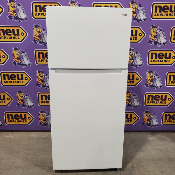 Vissani 18.1 cu. ft. Top Freezer Refrigerator with Adjustable Glass Shelving in White, Garage Ready 25136CR628 - MDTF18WHR5 - Certified Refurbished