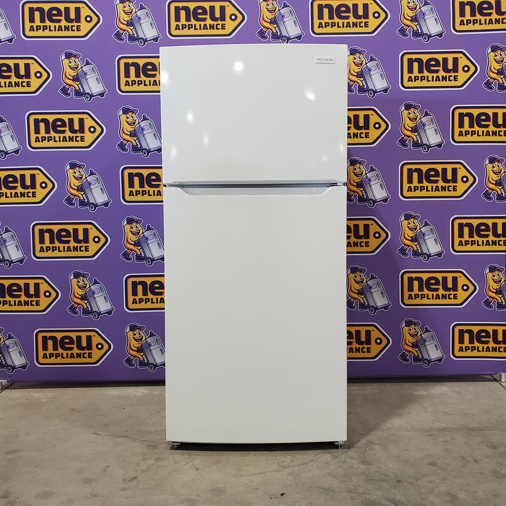 Pictures of Frigidaire White 20 Cu. Ft. Garage Ready Top Freezer Refrigerator With Ice Maker Installed FFTR2045VW - Scratch & Dent - Minor - Neu Appliance Outlet - Discount Appliance Outlet in Austin, Tx