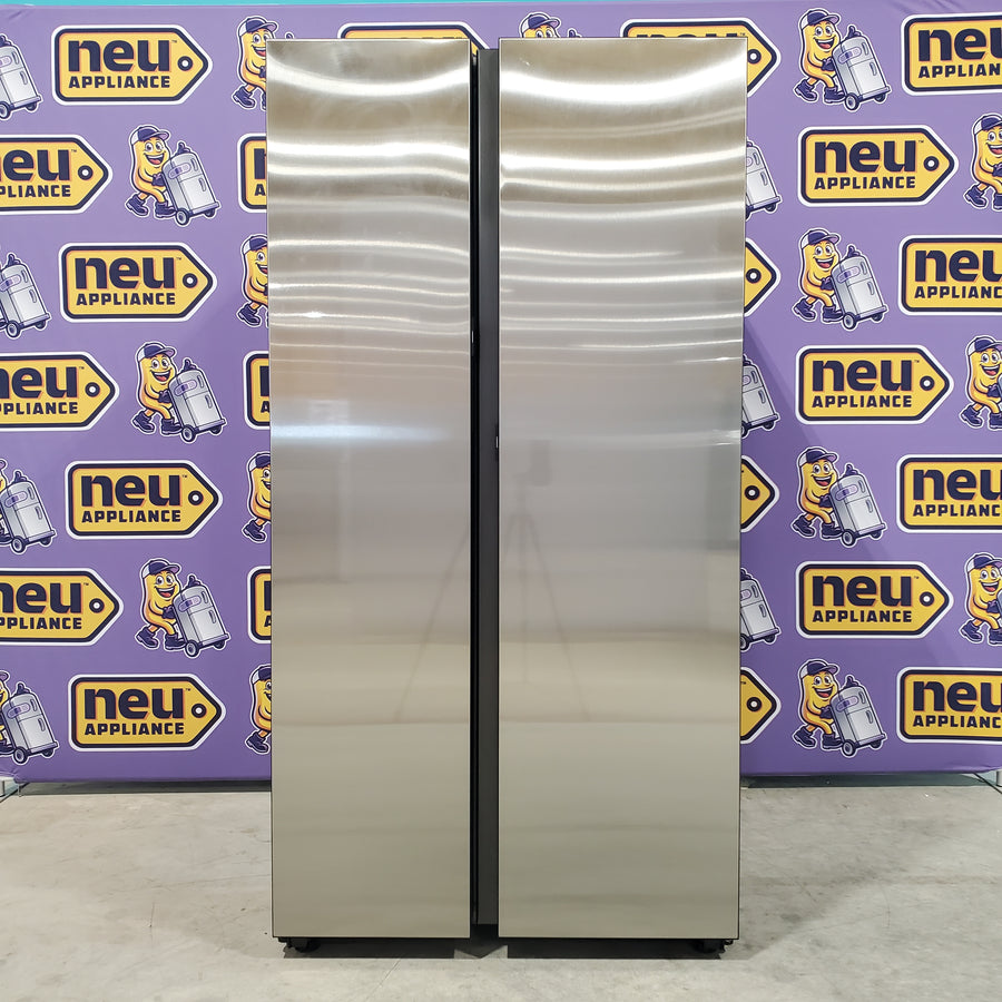 Samsung Stainless Steel Bespoke Side-by-Side 28 cu. ft. Refrigerator with Beverage Center™ and Auto Fill Water Pitcher RS28CB7600QLAA - Open Box