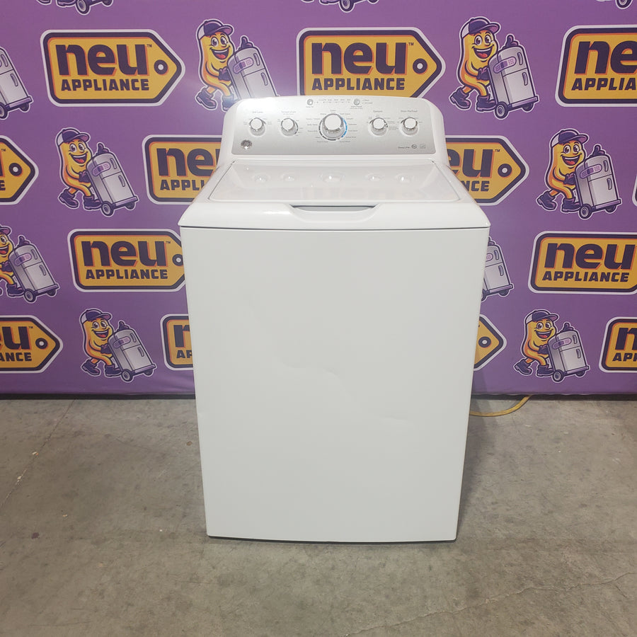 GE High Efficiency Agitator Medium 4.2-cu ft Top-Load Washer in White GTW485ASJWS - Certified Refurbished and GE White Electric 7.2 Cu. Ft. Dryer with Aluminized Alloy Drum 16291 - GTD45EASJWS - Certified Refurbished