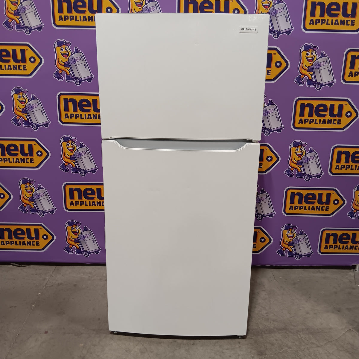 Frigidaire 30" Wide Garage Ready Top Freezer 18 Cu. Ft. Refrigerator with EvenTemp Cooling System and Spacious Interior Storage in White 22137SD395 - FFTR1814WW - Scratch & Dent (Minor)