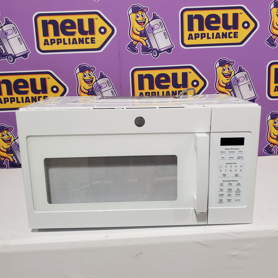 GE 1.7-cu ft Over-the-Range Microwave with Sensor Cooking in White Open Box - JVM6175DKWW