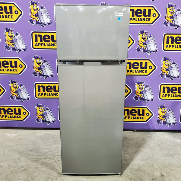 Frigidaire 7.5 cu. ft. Mini Refrigerator with Top Freezer in Stainless Look SA632 - EFR780-6COM - Open Box