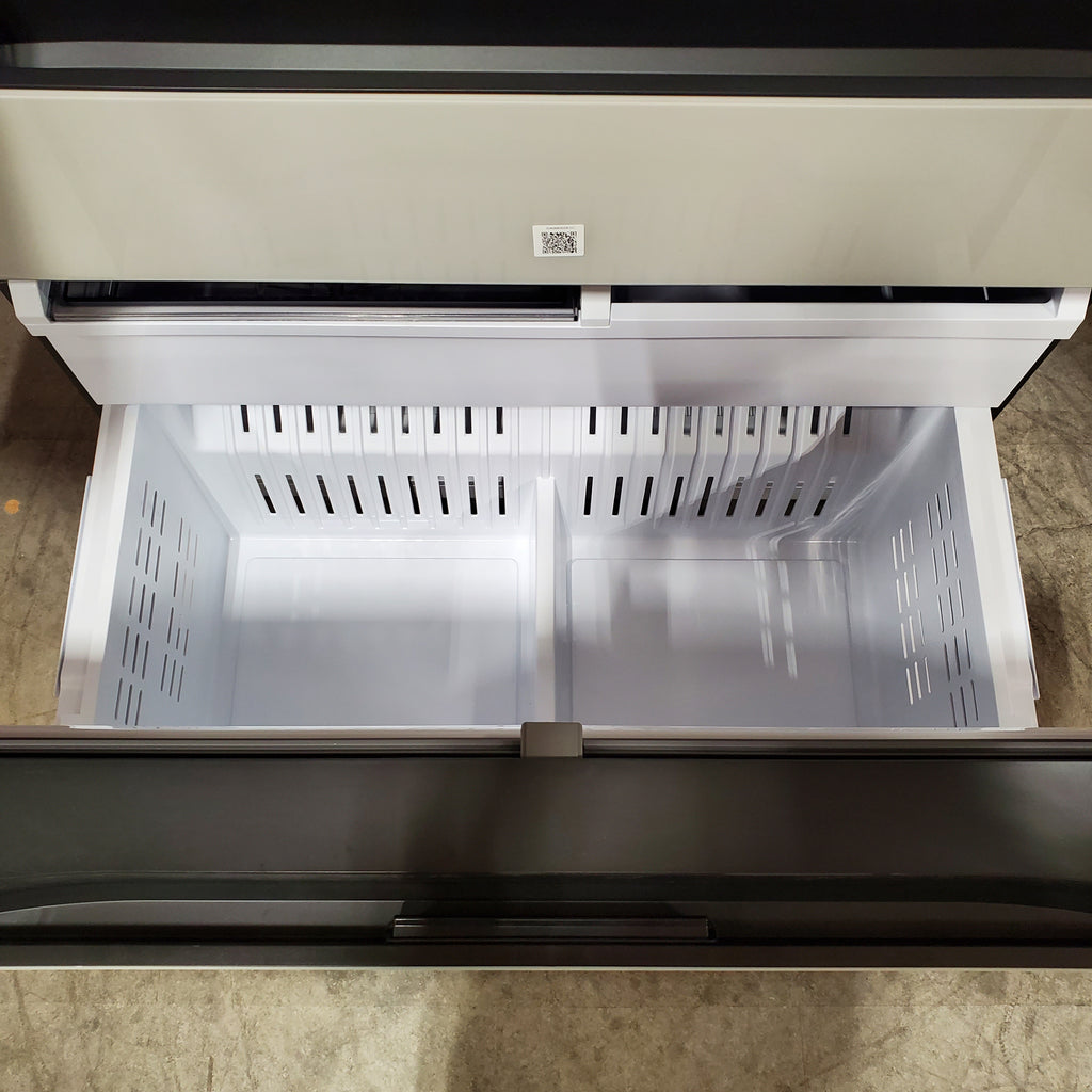 Pictures of Samsung Bespoke AI 4-Door French Door 3SD860 - RF23BB860012 - Open Box - Neu Appliance Outlet - Discount Appliance Outlet in Austin, Tx