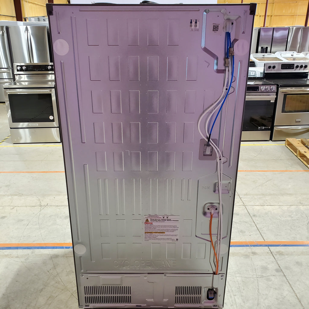 LG 27 cu. ft. Smart Counter-Depth MAX™ French Door Refrigerator 3SD918 - LRFLC2716S - Scratch & Dent (Minor)