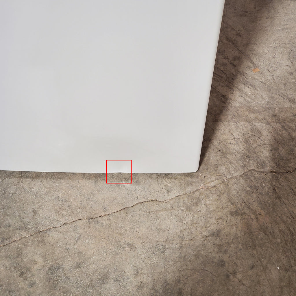 Pictures of Hotpoint® 4.0 cu. ft. Capacity Washer with Cold Plus and Water Level Control HTW265ASWWW - Scratch & Dent (Moderate) and Hotpoint® 6.2 cu. ft. vented Electric Dryer with Auto Dry 16101 - HTX26EASWWW - Scratch & Dent (Minor) - Neu Appliance Outlet - Discount Appliance Outlet in Austin, Tx