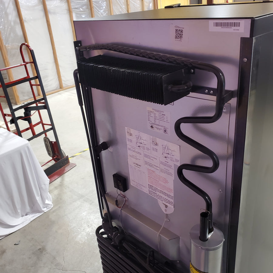 Unique Off-Grid 27 in. 14 cu. ft. Propane Top Freezer Refrigerator in Black UGP-14C - Open Box