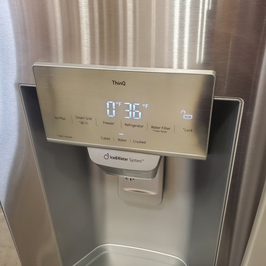 LG 28 cu. ft. 3 Door French Door, Ice and Water with Single Ice Maker in Printproof Stainless Steel LRFS28XBS - Scratch & Dent (Moderate)