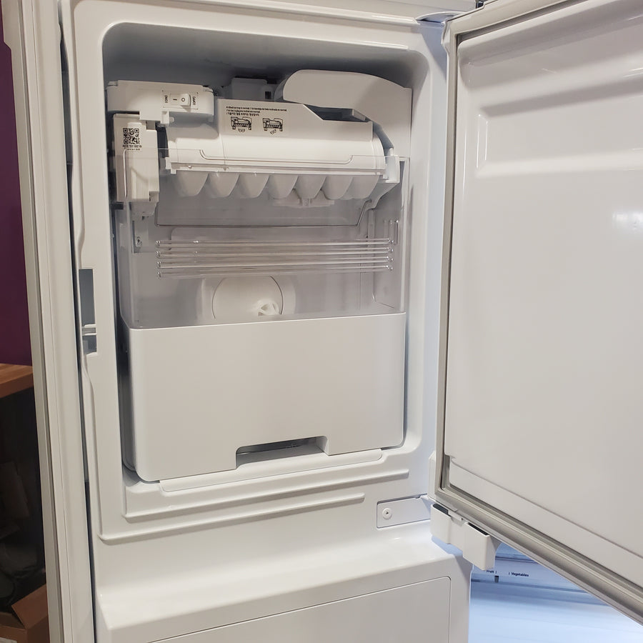 LG 30 cu. ft. Smart InstaView® Door-in-Door® Refrigerator with Craft Ice™ LRMVS3006S - Scratch & Dent (Minor)