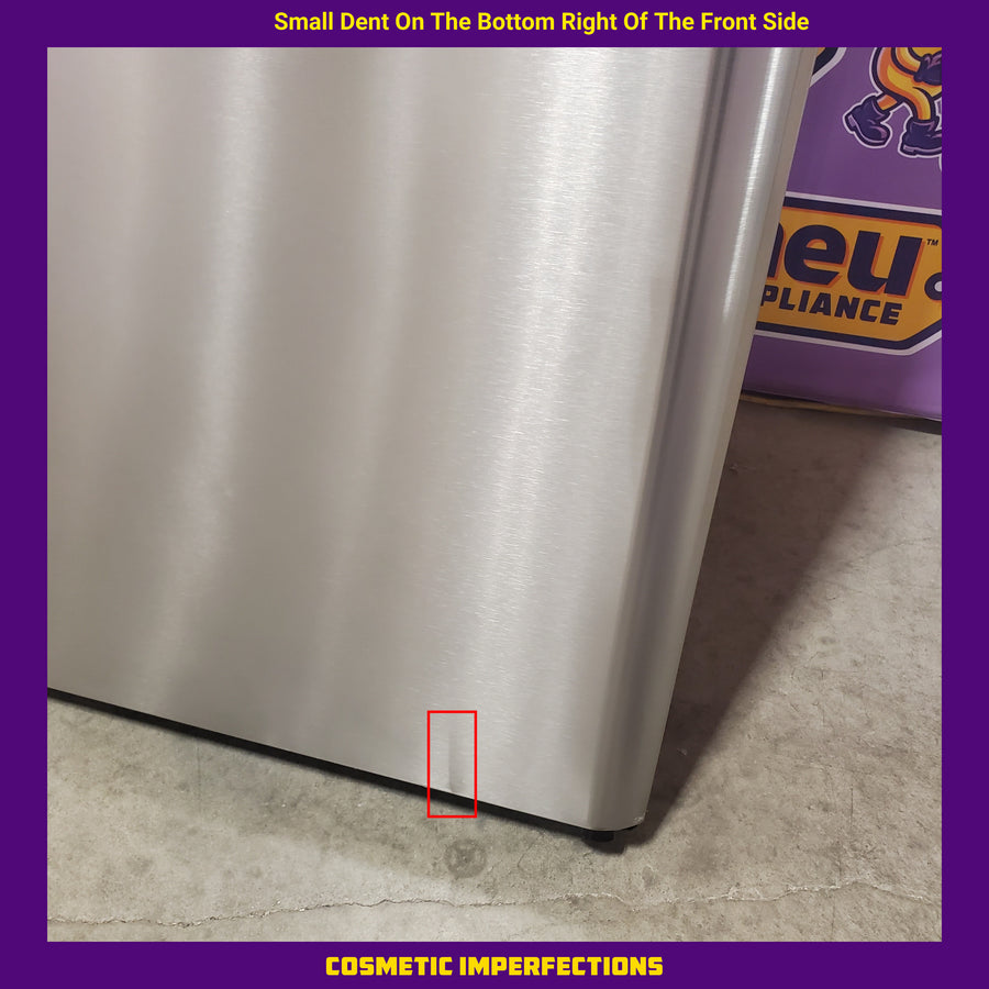 Frigidaire 20.4-cu ft Standard-Depth 30-in Wide Top-Freezer Refrigerator in EasyCare Stainless Steel LFTR2021TF - Scratch & Dent (Moderate)
