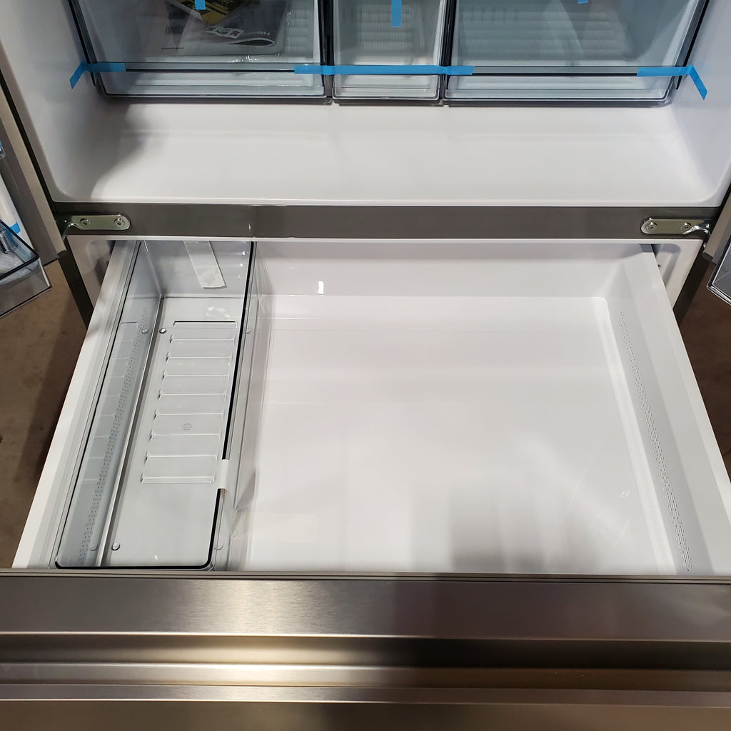 Hisense PureFlat 25.6-cu ft 4-Door Smart French Door ENERGY STAR Refrigerator in Stainless Steel with Ice Maker, Water and Ice Dispenser 24SD52 - HRM260N6TSE - Scratch & Dent (Moderate)