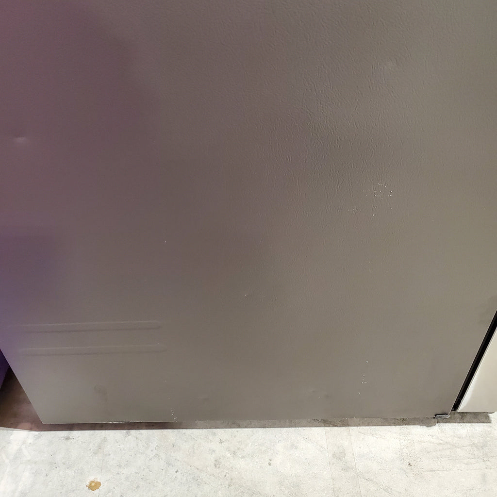Samsung 31.5-cu ft 3-Door ENERGY STAR Smart French Door Refrigerator with Dual Ice Maker in Stainless Steel 5SD195 - RF32CG5300SR - Scratch & Dent (Minor)