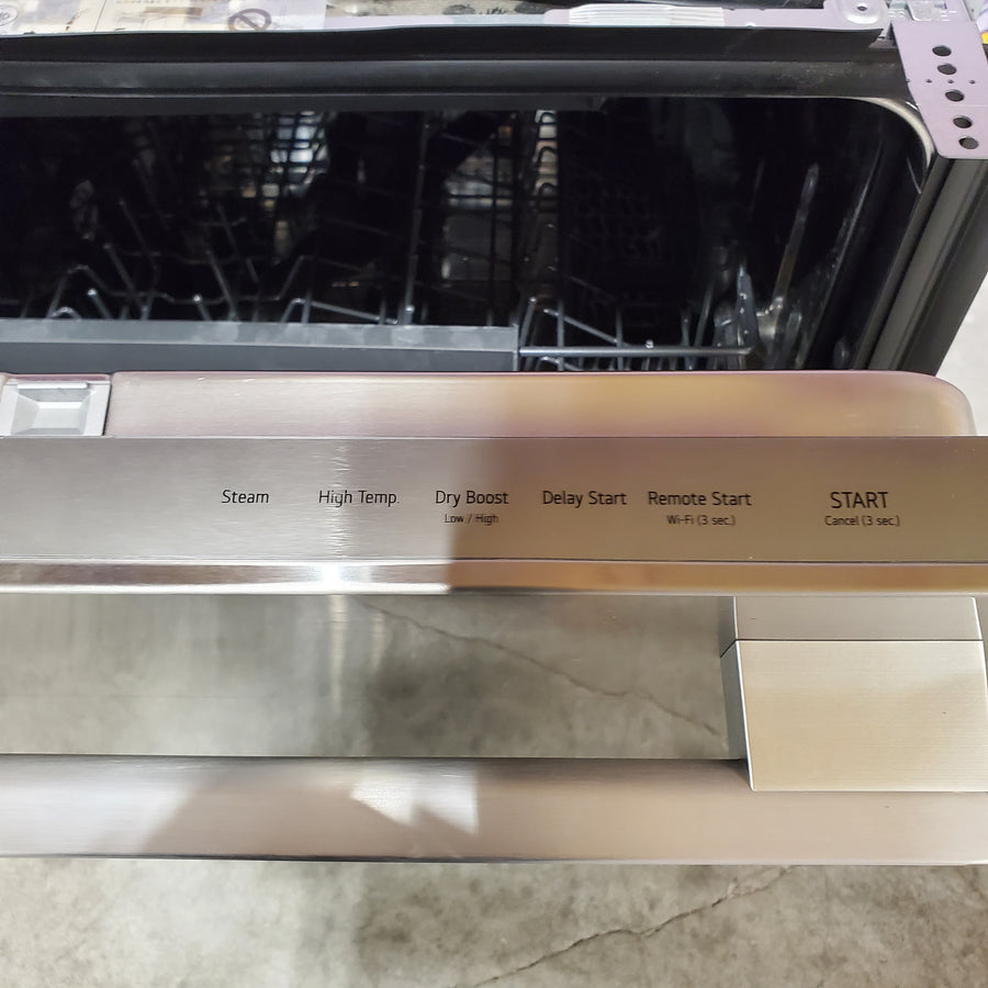 LG 24 Inch Smart FlushFit™ Top Control Dishwasher with 1-Hour Wash & Dry, QuadWash® Pro, and Dynamic Heat Dry™ w/AutoVent Dry™ LDNTM545S - Open Box