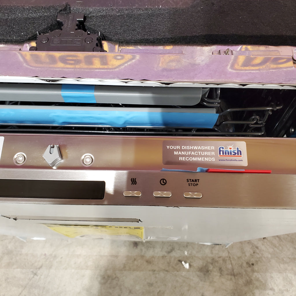 Pictures of Asko Dishwasher in TouchProof Stainless Steel 11131SD61 - DBI663IS - Open Box - Neu Appliance Outlet - Discount Appliance Outlet in Austin, Tx