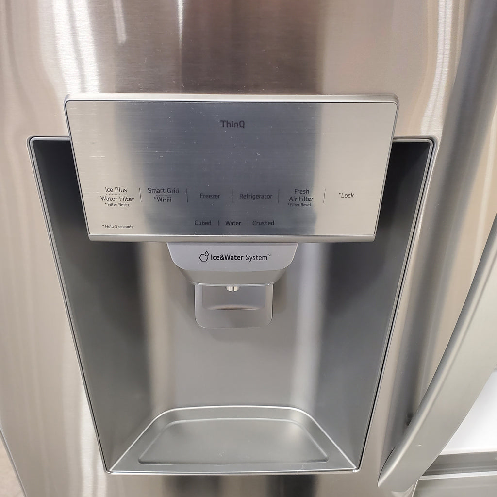 Pictures of LG 28 cu ft. Smart Double Freezer Refrigerator with Craft Ice - Scratch and Dent (Minor) - Neu Appliance Outlet - Discount Appliance Outlet in Austin, Tx
