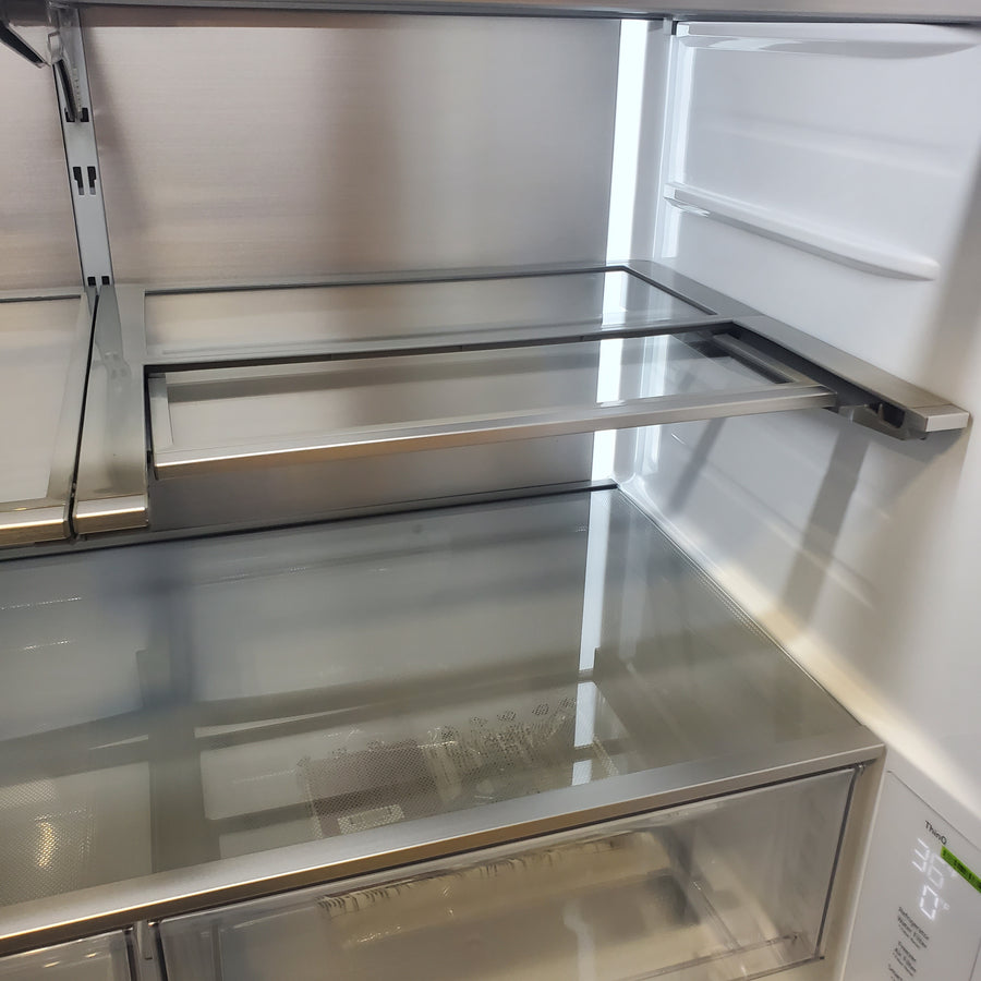 LG 26 cu. ft. Counter-Depth French Door Refrigerator in Stainless Steel with Mirror InstaView™ LRYKC2606S - Scratch & Dent (Minor)