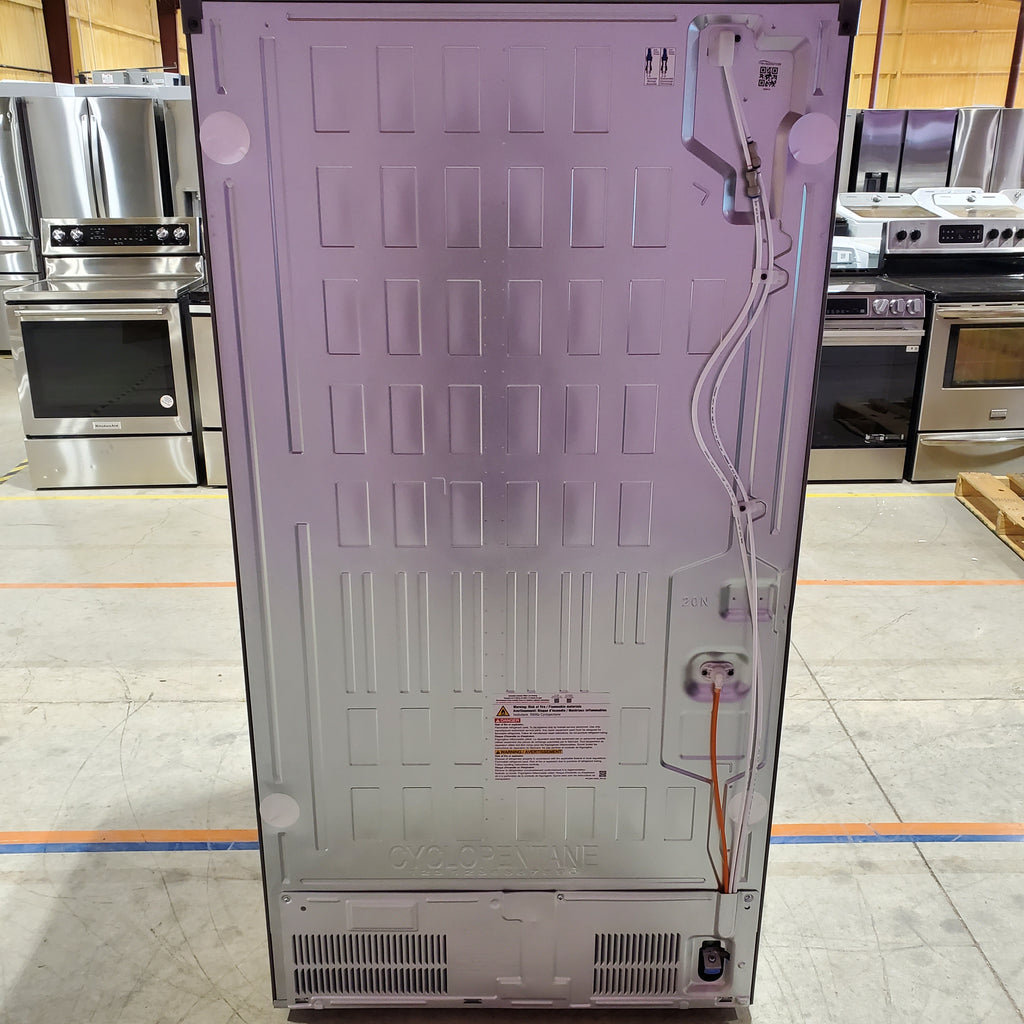 LG 31 cu. ft. Smart Standard-Depth MAX™ French Door Refrigerator with Dual Ice 3SD919 - LRFXS3106S - Scratch & Dent (Minor)