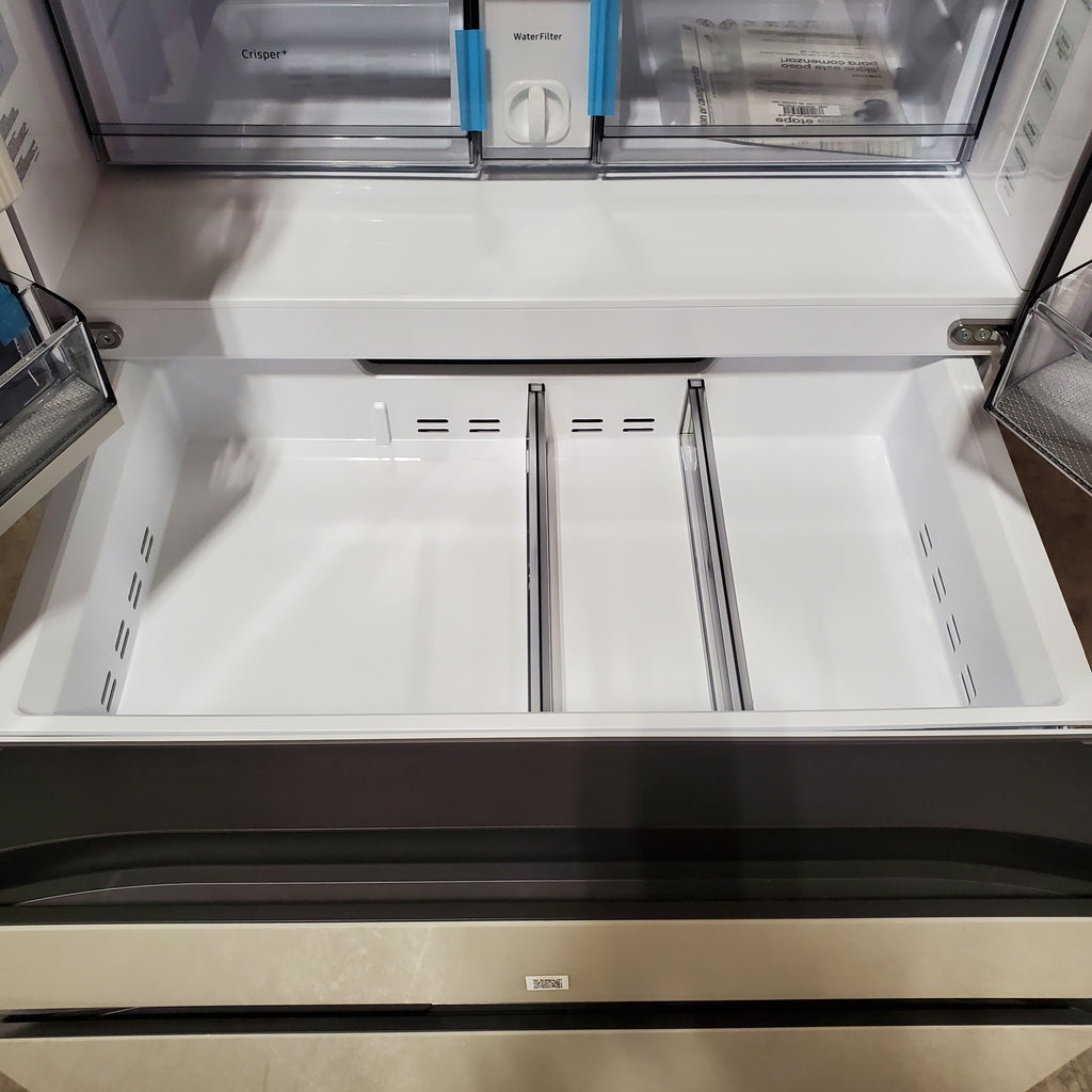 Pictures of Samsung Bespoke AI 4-Door French Door 3SD860 - RF23BB860012 - Open Box - Neu Appliance Outlet - Discount Appliance Outlet in Austin, Tx