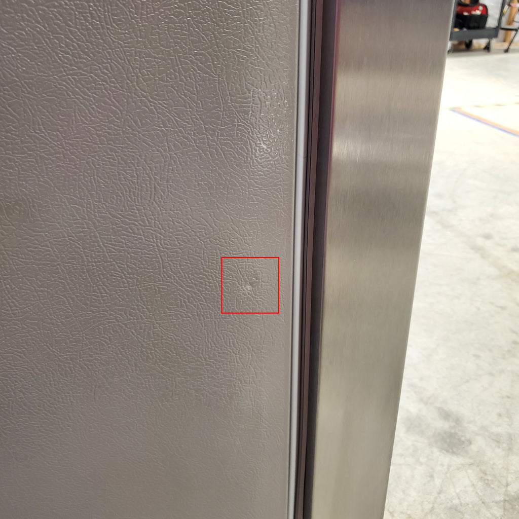 Frigidaire 25.6 cu. ft. ENERGY STAR Side by Side Refrigerator with Exterior Water and Ice Dispenser in Stainless Steel 3SD971 - FRSS2623AS - Scratch & Dent (Minor)