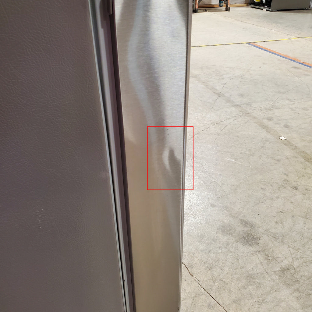 Frigidaire 27.8 cu. ft. 3 Door French Door Refrigerator with Exterior Water and Ice Dispenser 3SD436 - FRFS2823AS - Scratch & Dent (Minor)