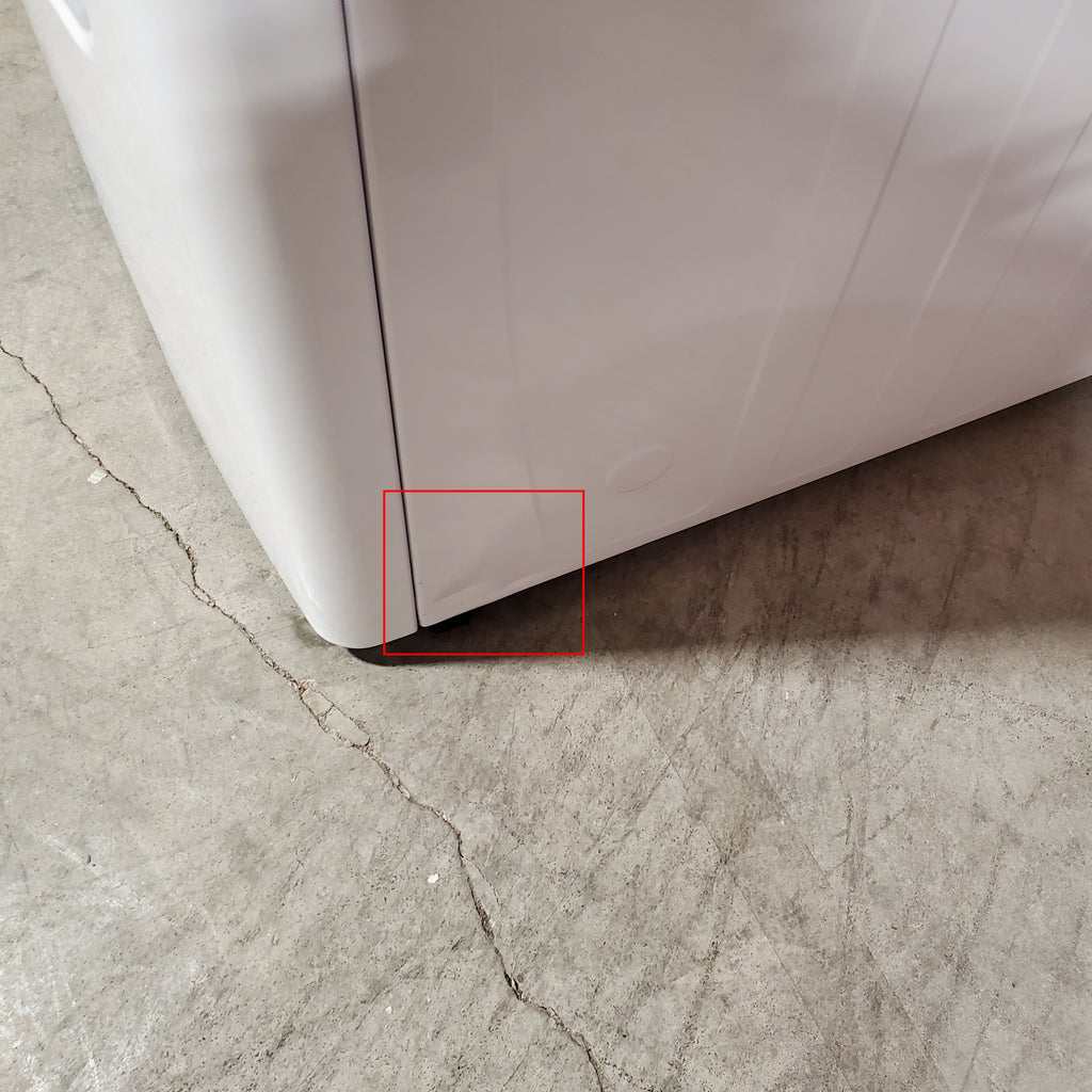 Frigidaire 4.1 Cu. Ft. Top Load Washer with 12 Wash Cycles and Quick Wash Cycle FFTW4120SW - Scratch and Dent (Minor) and Frigidaire 7 Cu. Ft. Electric Dryer in White 16116 - FLVE7523BW - Scratch & Dent (Moderate)