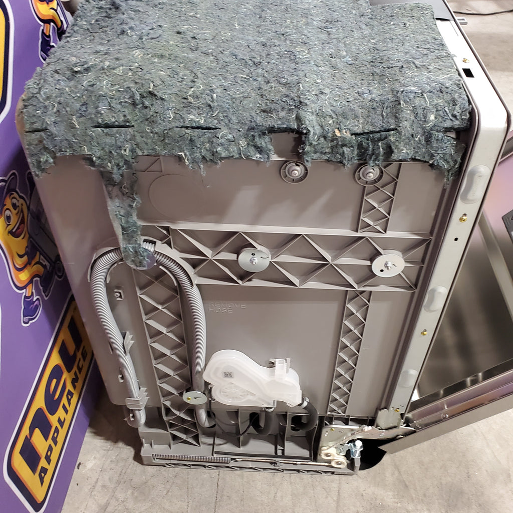 Pictures of Samsung 24 in. Built-In Tall Tub 51 dBA Dishwasher in Fingerprint Resistant Stainless Steel with 3rd Rack and AutoRelease Door 25SD051 - DW80CG4051SR - Scratch & Dent (Major) - Neu Appliance Outlet - Discount Appliance Outlet in Austin, Tx