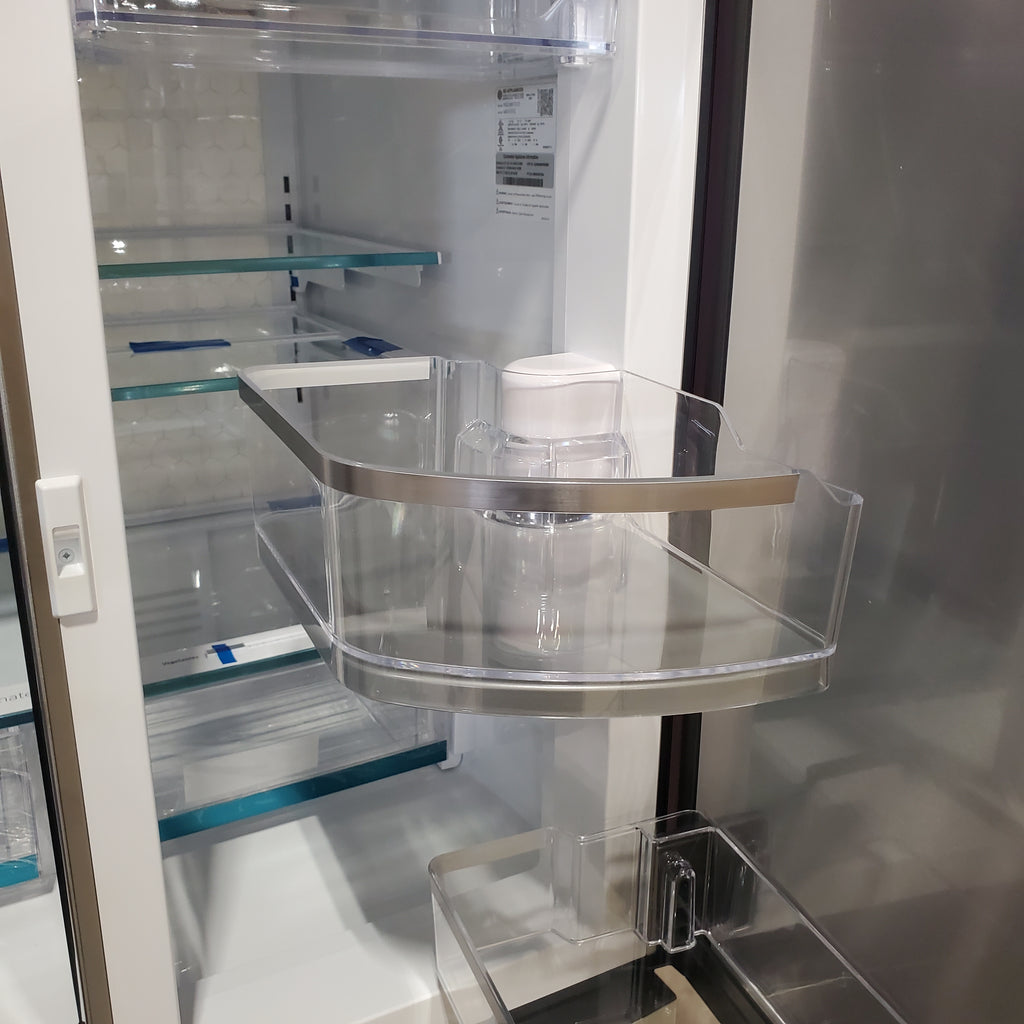 GE Profile™ ENERGY STAR® 29 Cu. Ft. Smart Fingerprint Resistant 4-Door French-Door Refrigerator with Door In Door GE9853 - PGD29BYTFS - New in Box