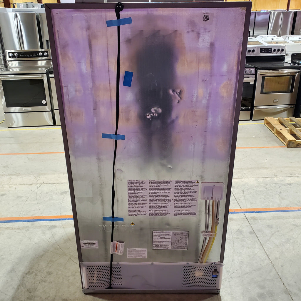 Frigidaire 27.8-cu ft ENERGY STAR French Door Refrigerator with Dual Ice Maker in Fingerprint Resistant Stainless Steel - 3SD764 - GRFS2853AF - Scratch & Dent (Minor)