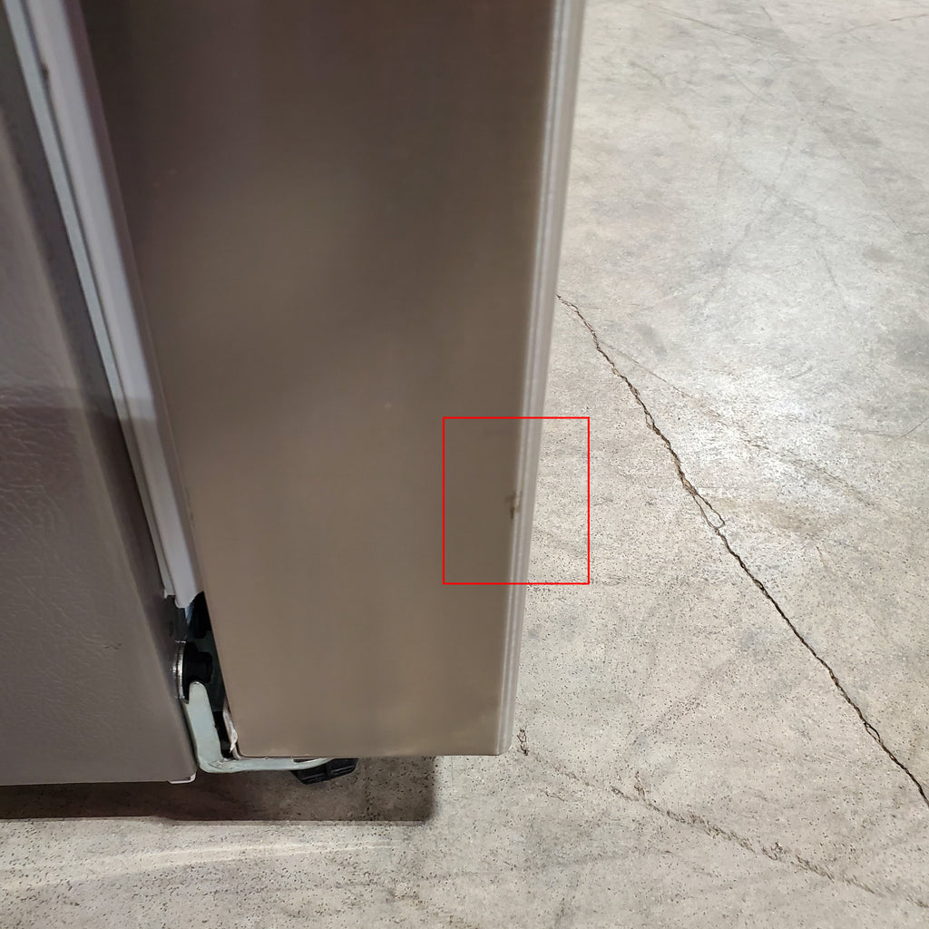 Frigidaire 27.8 cu. ft. 3 Door French Door Refrigerator with Exterior Water and Ice Dispenser 3SD436 - FRFS2823AS - Scratch & Dent (Minor)