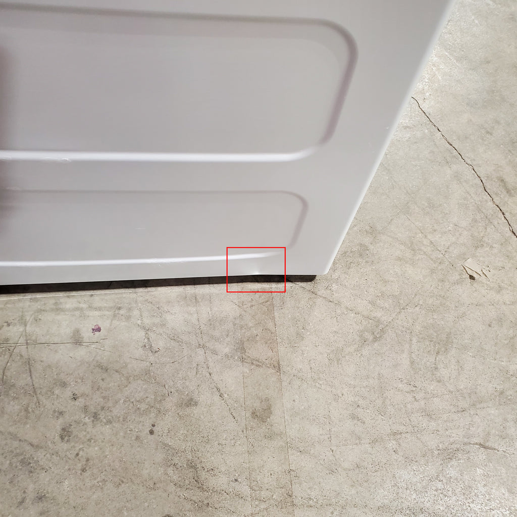 Pictures of Hotpoint® 4.0 cu. ft. Capacity Washer with Cold Plus and Water Level Control HTW265ASWWW - Scratch & Dent (Moderate) and Hotpoint® 6.2 cu. ft. vented Electric Dryer with Auto Dry 16102 - HTX26EASWWW - Scratch & Dent (Moderate) - Neu Appliance Outlet - Discount Appliance Outlet in Austin, Tx